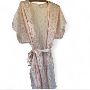 Vintage Elegant Cream Floral Kimono Robe